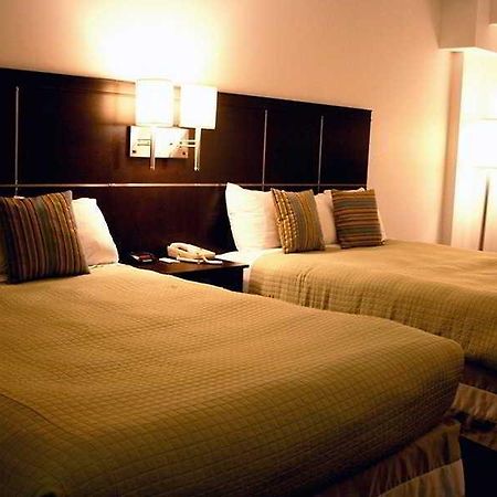 Niagara Plaza Hotel By Fairbridge Kamer foto